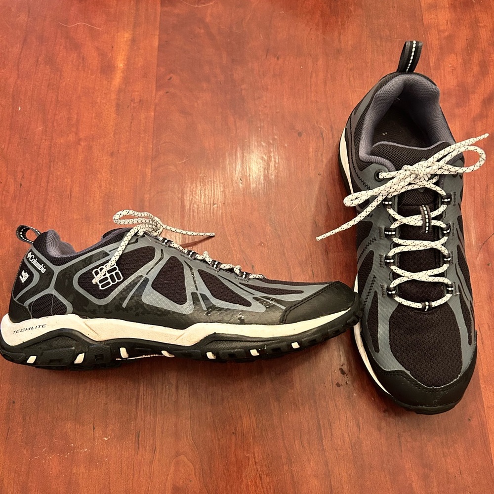 Columbia techlite outdry waterproof women’s hiking shoe